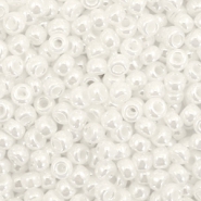 Miyuki seed beads 8/0 Ceylon White Pearl 8-528