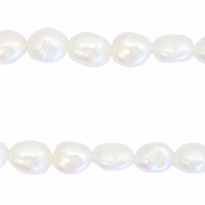 BQ Freshwater pearls nugget oval 7-8x6-7mm Natural white