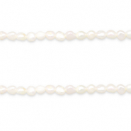 BQ Freshwater pearls nugget round 6-7x5mm Natural White
