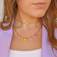 Inspirational Sets Get creative with these colourful Miyuki flower beads