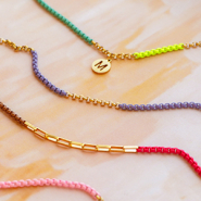 Inspirational Sets How to design necklaces and bracelets with coloured belcher chains