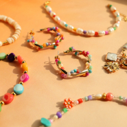 Inspirational Sets Bracelets and earrings inspiration with shell beads