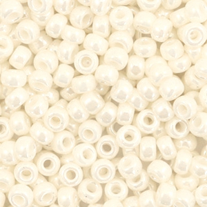 Miyuki seed beads 8/0 Ceylon Antique Ivory Pearl 8-592