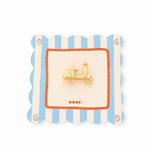 BY31&reg; Eco-brass metal charms scooter Gold