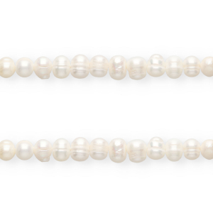 Imperfect freshwater pearls round 7-8mm Natural White