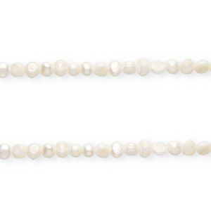 Imperfect freshwater pearls nugget round 7-8mm Natural White