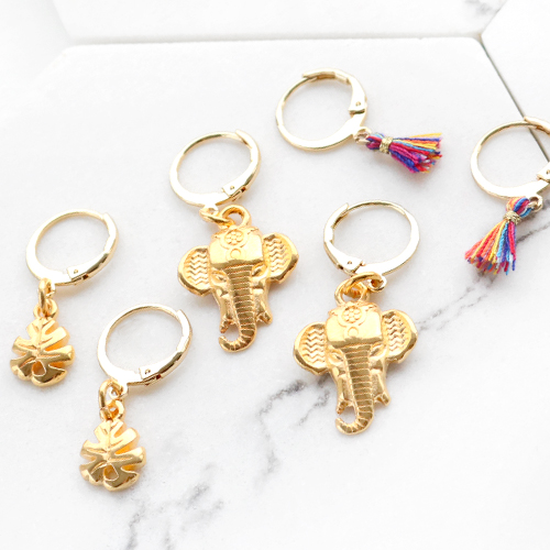 Weekend inspiration: minimalistic earrings for your summer collection! 