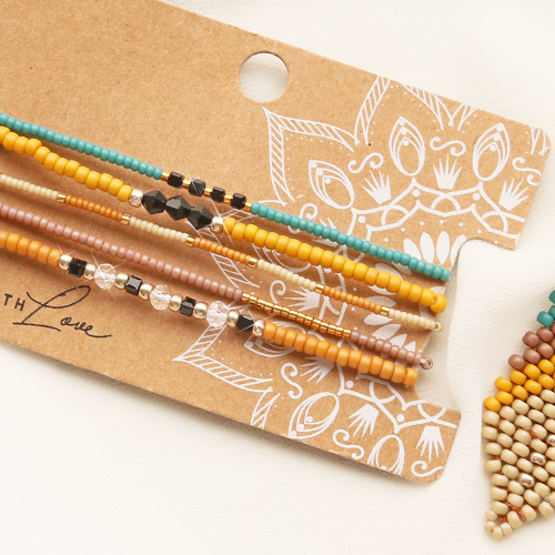 This is how you make bracelets and earrings with Miyuki seed beads: 