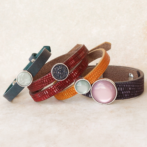 These items can be made with the new Cuoio bracelets, keychains and cabochons! 