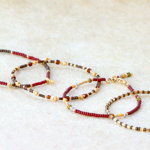Make trendy bracelets with Miyuki beads 