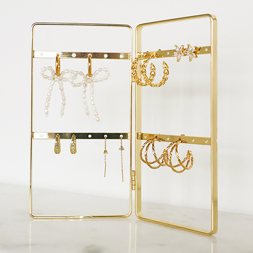 Beautiful jewellery displays to present all your jewellery