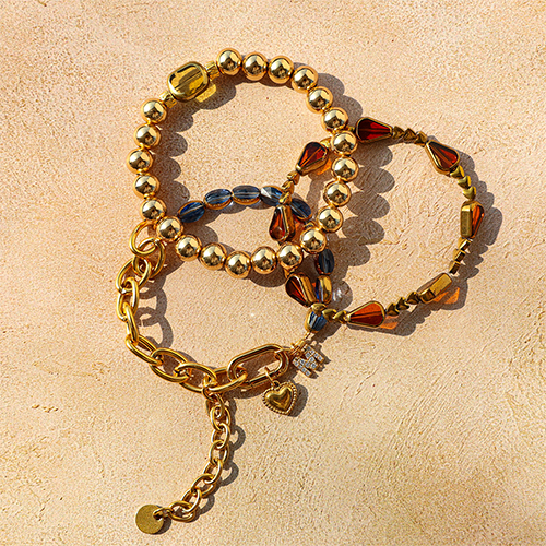 Create stylish jewellery with our new glass beads
