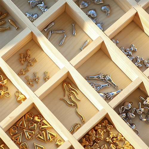 Get inspired with stainless steel Christmas charms and beads