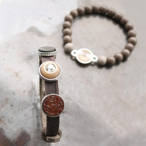 With our gorgeous opaque glass beads you can create the best jewellery designs!