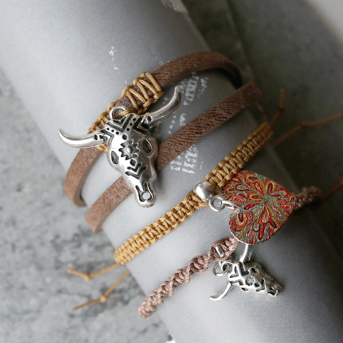 Marvelous jewellery with our fun DQ leather buffalo head pendants in a new smaller size!