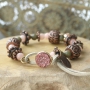 Jewellery of TQ metal with a classic look