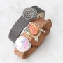Magical jewellery with basic cabochons and Cuoio bracelets