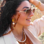 Chain jewellery in combination with freshwater pearls and shell beads