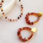 Design jewellery with chips stone beads