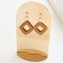 How to design earrings with rattan pendants