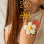 Design necklaces, earrings, and rings with raffia pendants and findings
