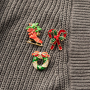Mix & match with statement brooches