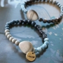 Go for a striking winter look with our shell beads in gorgeous colours and different shapes!