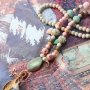 Do you like to create special jewellery with a trendy bohemian look? This Bohemian beads inspiration is perfect for you!