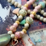 Do you like to create special jewellery with a trendy bohemian look? This Bohemian beads inspiration is perfect for you!