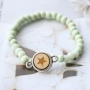 With our new wooden beads in fresh colours you can create the best jewellery with marvelous details.