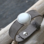 Get inspired by these pretty Cuoio bracelets with Polaris Elements cabochons and DQ metal sliders