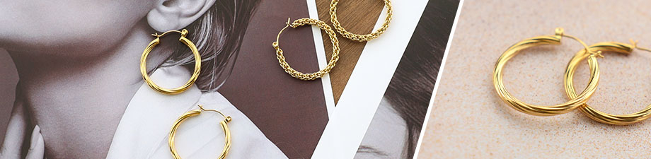 Shop now the new collection of stainless steel earrings